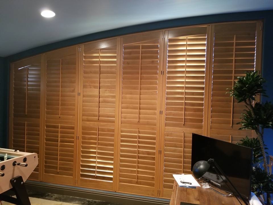 Amazing arch shutter in a home office
